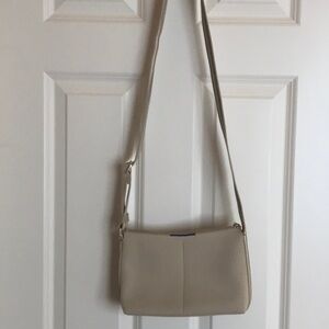 Elegant Cream Shoulder Bag